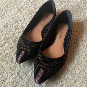EUC Rampage embroidered flats